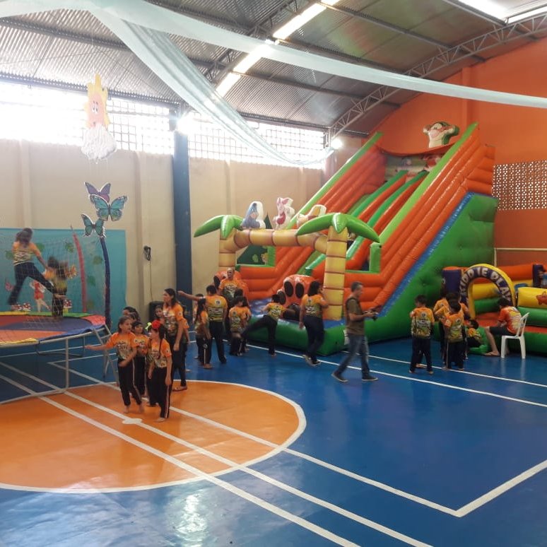 LL brinquedos e eventos